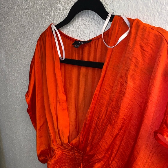 Red Tie Back Batwing-Sleeve Smocked Top - Picture 3 of 7